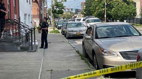 Troy Police investigating 5th Avenue shooting