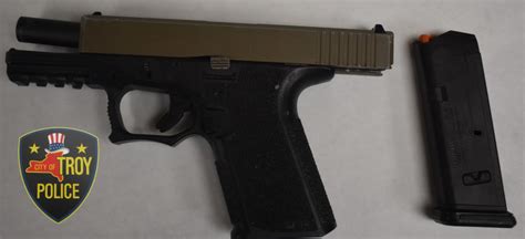 Troy Police seize illegal firearm in robbery case