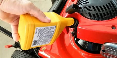 Troy-bilt lawn mower oil type. By Alice Cook / September 27, 2022. Although Troy Bilt lawn mowers are designed in a robust way, these still require periodic maintenance to last longer. One important task … 