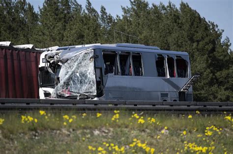 Truck slams into Polish bus in Germany, injuring dozens