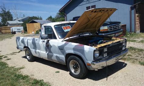 Dealer: Ozzy's Car Company. Location: Garden City, ID (3 miles from Boise, ID) Mileage: 245,480 miles Color: Gray Body Style: Pickup Engine: 8 Cyl 7.3 L Transmission: Automatic. Description: Used 2002 Ford F-250 Lariat with Four-Wheel Drive, Trailer Hitch, Trailer Wiring, Front Stabilizer Bar, and Tow Hooks. More..