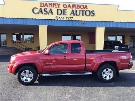 Trucks for sale el paso. Find the best used cars in El Paso, TX. Every used car for sale comes with a free CARFAX Report. We have 2,476 used cars in El Paso for sale that are reported accident free, 1,930 1-Owner cars, and 2,347 personal use cars. ... Dealer: Alex Melendez Auto & Truck Center. Location: El Paso, TX. Mileage: 87,661 miles MPG: 21 city / 28 hwy Exterior ... 