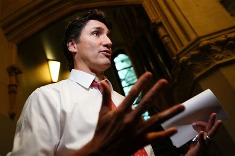 Trudeau dismisses criticism of David Johnston, as MPs to vote on him to step down