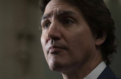 Trudeau says Canada to conduct airlifts out of Sudan, has two ships off its coast