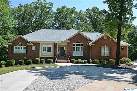 Trulia alabama. 51 Homes For Sale in Southside, AL. Browse photos, see new properties, get open house info, and research neighborhoods on Trulia. 