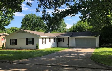 41 Single Family Homes For Sale in Muskogee, OK 74401. Browse photos, see new properties, get open house info, and research neighborhoods on Trulia. . 