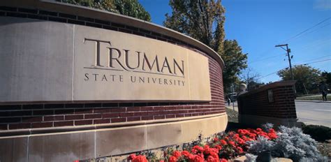 Truman university. Truman State University 100 E. Normal Avenue Kirksville, MO 63501 USA (660) 785-4000 ©2024 Truman State University 