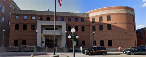 Trumbull county jail booking.  Search Trumbull County Adult Justice Cente...