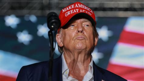 Trump asks highest court to overturn accuser's ruling