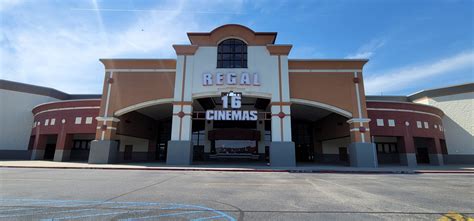 Regal Stadium 16 Cinemas, Trussville Movie Theater · 