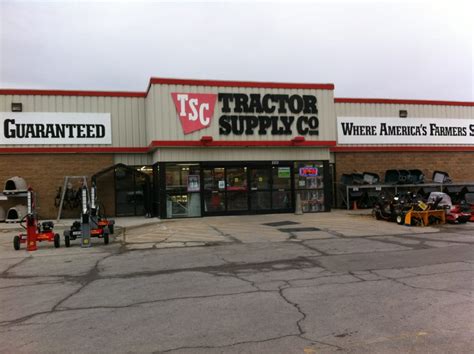 Tractor Supply Co. 510 N Marketplace Blvd Lansing MI 48917 (517) 627-2179 Claim this business (517) 627-2179 Website More Directions Advertisement Tractor Supply is your …. 