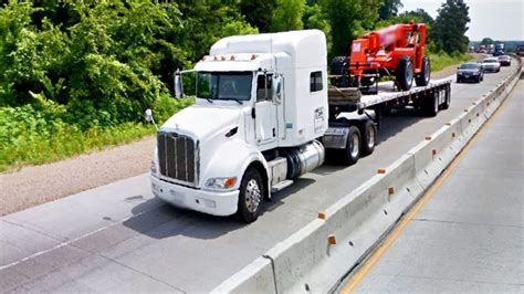 Tsh trucking. Today, TSH & Co., which includes Tennessee Steel Haulers, Inc., Alabama Carriers Inc. and Fleet Movers Inc., has more than 1,100 trucks under its authority. Combined, they are one of the largest flatbed … 