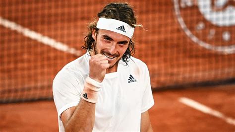 Tsitsipas triggers Twitter again: "I never realised how short an …