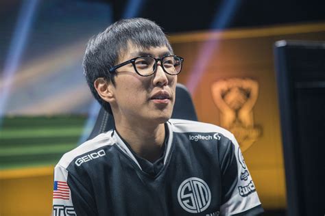 Tsm Logo - doublelift returns to tsm after a split off the rift herald ...