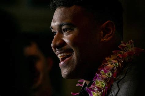 Tua Tagovailoa excited about Dolphins’ offseason, talks progress in workouts at charity luau event