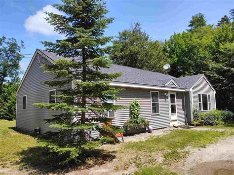 Tuftonboro nh real estate. 42 Valley Road, Tuftonboro, NH 03816 is currently not for sale. The 1,424 Square Feet single family home is a 3 beds, 2 baths property. This home was built in 1985 and last sold on 2023-02-21 for $385,000. 