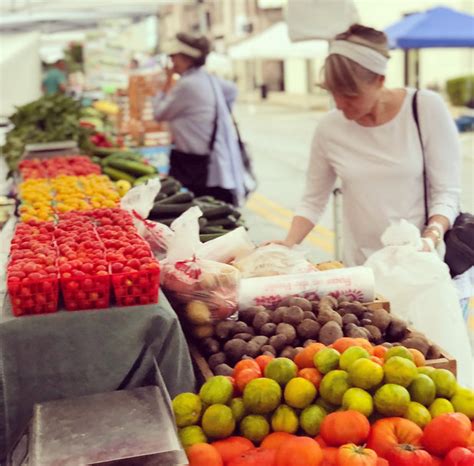 Tulsa farmers market. Mar 26, 2021 · TULSA, Okla. — The Tulsa Farmers' Market is set to kick off its 24th season on April 3rd in Whittier Square, 1 S Lewis Ave. TFM is the largest farmers market in the state of Oklahoma with over ... 