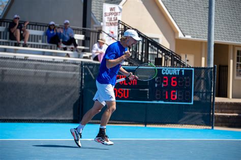 — The University of Tulsa men's tennis fell 4-0 Sunday to the No. 44 Oklahoma Sooners (9-7). The loss drops the Golden Hurricane to 7-10 on the year. Tulsa dropped the doubles point as Oklahoma earned 6-3 decisions at the No. 1 and No. 3 positions, leaving the second position unfinished.. 