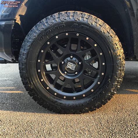 The 2016 Toyota Tundra is known for its toughness, but even such a rugged vehicle suffers from abuse caused by sharp stones, flying rocks, and other road debris. Due to their location, the wheels bear the first brunt and, therefore, deteriorate soon or late. Scratched and chipped, they affect the overall appearance of your pickup, so in order to bring the good looks back, you will have to .... 