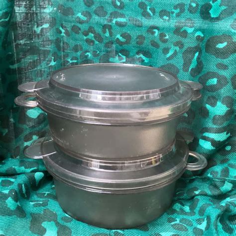 Tupperware microwave containers.  Dec 5, 2018 · About this item .  In this comprehensive g...