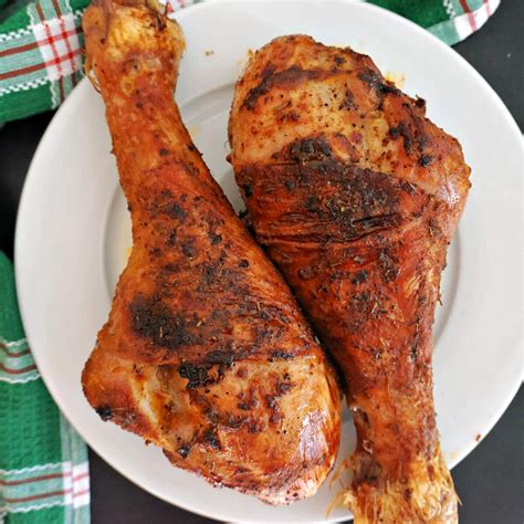 Turkey drumstick. Sep 12, 2022 · Reduce heat; simmer, uncovered, for 3 minutes or until flavors are blended. Add bay leaf. Pour sauce over the drumsticks. Cover and bake at 350° for 30 minutes. Turn drumsticks; cover and bake 30-40 minutes on each side or until juices run clear and thermometer reads 180°. Discard bay leaf. 