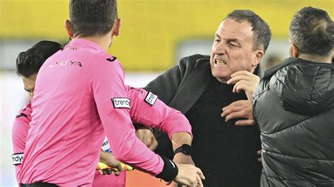 Turkish club president arrested and league games suspended after referee is punched at match