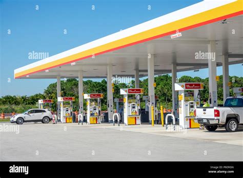 Finding a non-ethanol gas station can be a challenge, especially if you’re not sure where to look. Non-ethanol gas is becoming increasingly popular for those looking to get the mos.... 