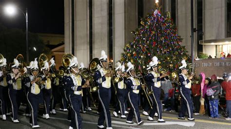 The 45th annual West Alabama Christmas Parade starts at 5:15 p.m. Things get started with a tree lighting ceremony on the steps of the Tuscaloosa County …. 