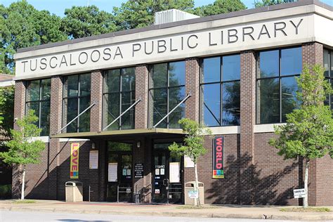 Tuscaloosa public library. The Tuscaloosa Public Library has an excellent collection and emphasis on patron service.The reference department is busy working the front desk, genealogy, interlibrary loan, and other services. The patrons are wonderful, and … 