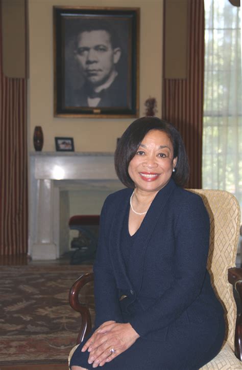 Tuskegee names Lily D. McNair as its 8th president