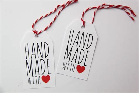 Tutorial How To Make Holiday Gift Tags With Avery Labels With Free Printable Smashed Peas Carrots