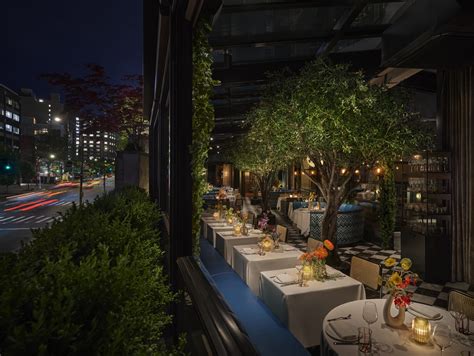 Twenty three grand nyc. Jun 30, 2023 · Chef Andrew Sutin’s vegetable focused menu includes trumpet mushroom tartare, and roasted halibut with a roasted pepper puree, as well as a $19 three-course lunch special, and brunch. Open in ... 