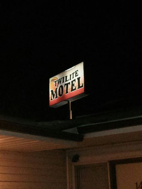 Twilight motel. Things To Know About Twilight motel. 