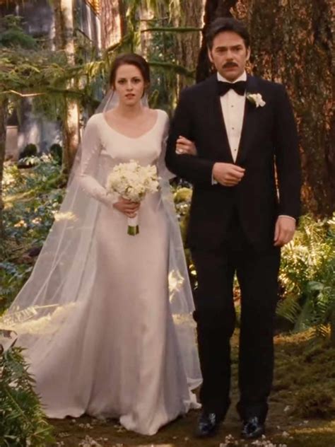 Twilight wedding dress. 'Twilight' author Stephenie Meyer personally selected Carolina Herrera to design Bella Swan's highly anticipated wedding dress 