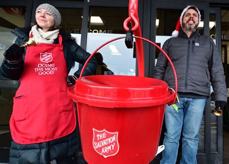 Twin Cities Salvation Army behind last year’s Christmas fundraising pace by $700,000