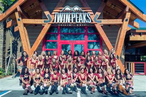 Twin Peaks: Really nice actually… - See 291 traveler reviews, 92 candid photos, and great deals for Fort Myers, FL, at Tripadvisor.. 