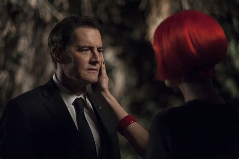 Twin peaks season 3. Master_Funk ... YES , The return is incredible . I am so glad its not just Twin Peaks Season 3, with the same structure and quirks from the 90s ( ... 