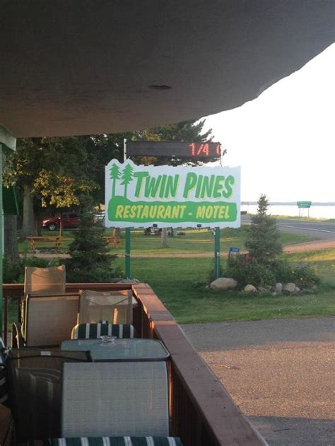 Twin pines resort. 