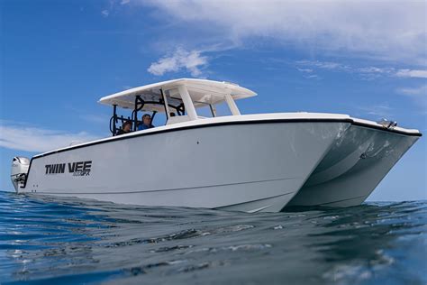 Twin vee 280 gfx2.  #everythingboats Drain covers: stainless steel w/Tw...