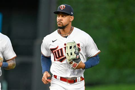 Twins’ Byron Buxton leaves rehab game early, dealing with patellar tendinitis