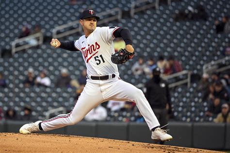 Twins starting pitcher Tyler Mahle headed for season-ending surgery