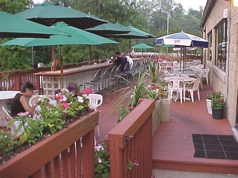 Twinsburg restaurants with outdoor seating. Things To Know About Twinsburg restaurants with outdoor seating. 