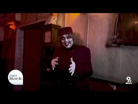 Twisted Trails Haunted Attraction - YouTube