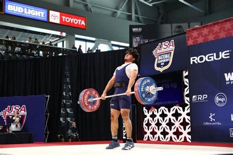Two Round Rock teens compete in national weightlifting competition