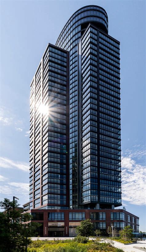 Two blue slip. Apr 23, 2020 ... Designed for modern living, this Two Blue Slip one-bedroom apartment is outfitted with floor-to-ceiling windows showcasing clear riverfront ... 