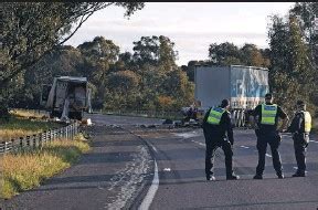 Two hurt in north crashes - PressReader