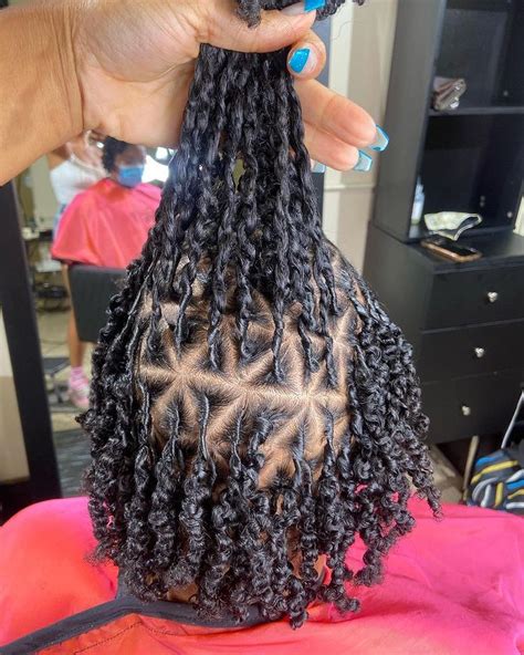 Step 1: Starting on freshly washed hair, take out the section of your hair that you want to twist. The size is very important and totally up to you. A bigger strand will give you a bigger twist and a thicker loc. Think about sizing carefully before twisting.. 