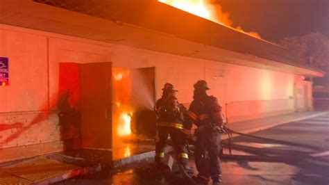 Two-alarm fire at vacant San Jose restaurant contained