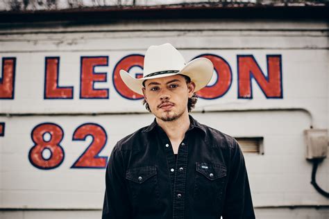 Tyler booth. Listen to “Real Real Country” out now: https://tb.lnk.to/RRC Listen On:Apple Music: https://tb.lnk.to/RRCAY/applemusic Spotify: https://tb.lnk.to/RRCAY/... 