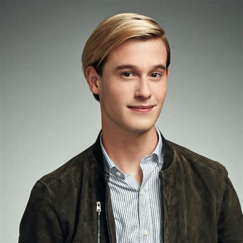 Tyler henry. USA TODAY Tyler Henry is the 26-year-old "Hollywood Medium." Now he has a new Netflix series, "Life After Death." He gives a "reading" to reporter Erin Jensen, who is surprised by some of the... 
